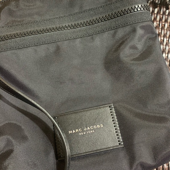 Marc Jacobs NS Nylon crossbody bag (black) - Picture 6 of 14